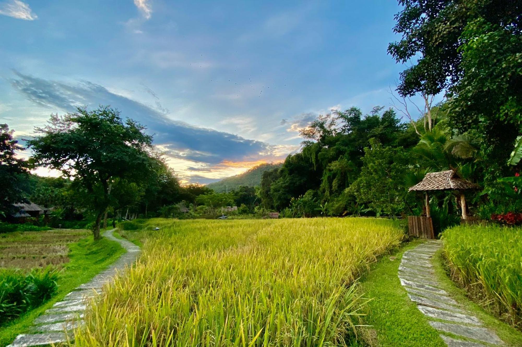 Fern Resort Mae Hong Son Esterno foto