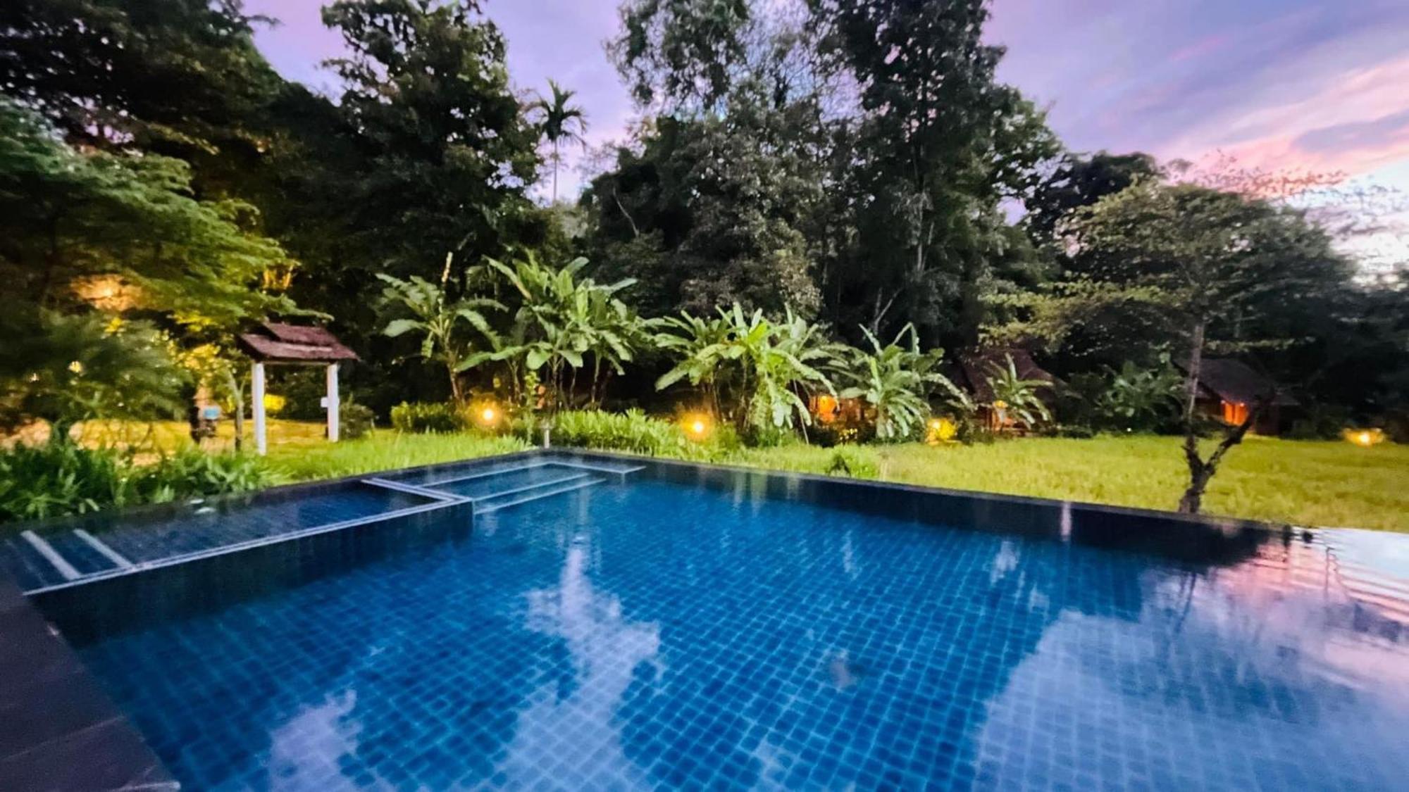 Fern Resort Mae Hong Son Esterno foto