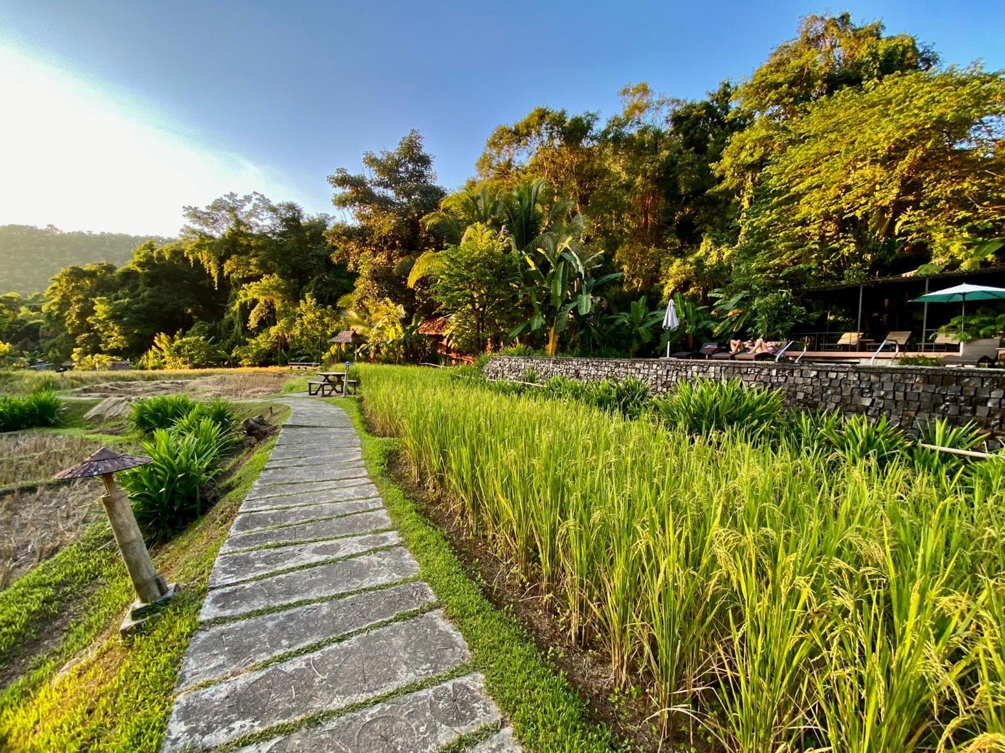 Fern Resort Mae Hong Son Esterno foto