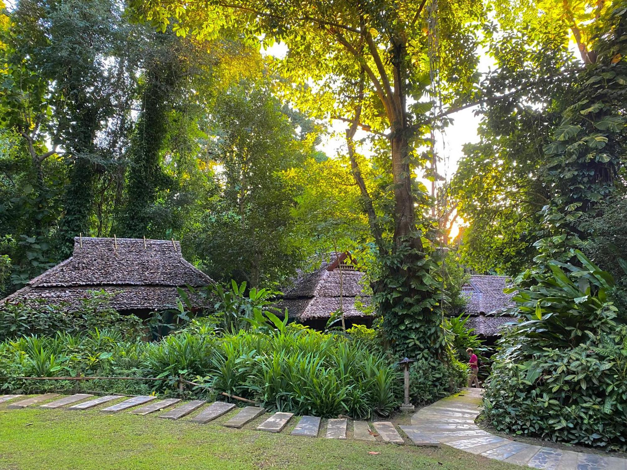 Fern Resort Mae Hong Son Esterno foto